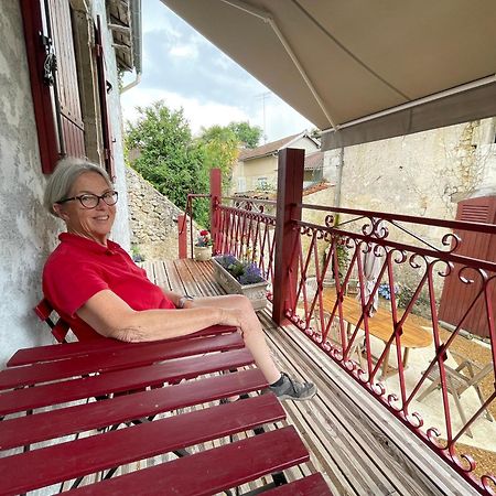Au Pied Du Chateau Bourdeilles Zewnętrze zdjęcie