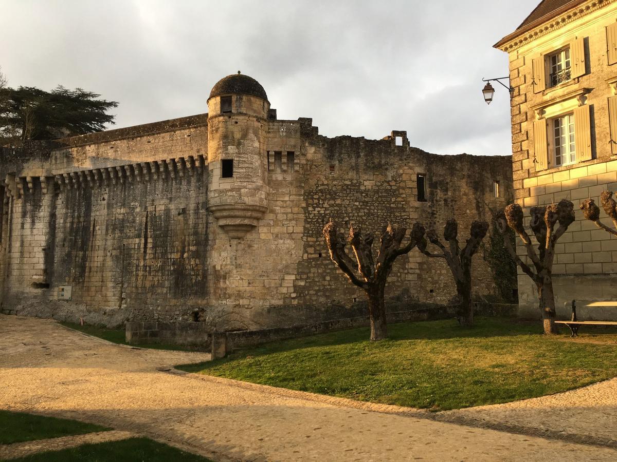 Au Pied Du Chateau Bourdeilles Zewnętrze zdjęcie